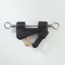 Aftco Goldfinger Outrigger Clip