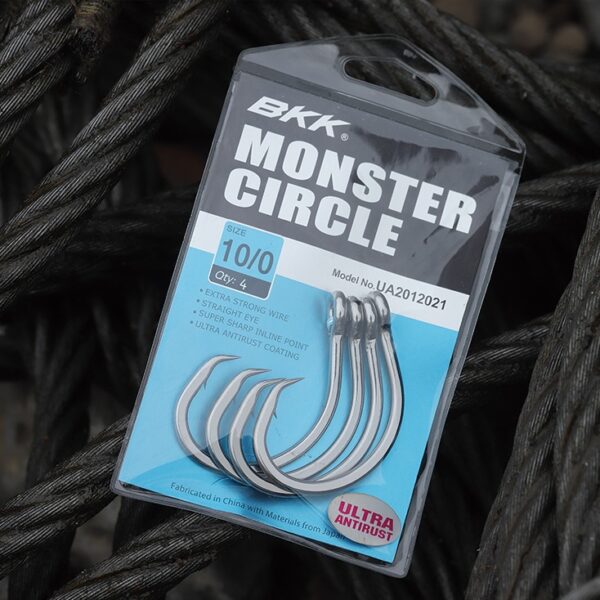 MONSTER CIRCLE